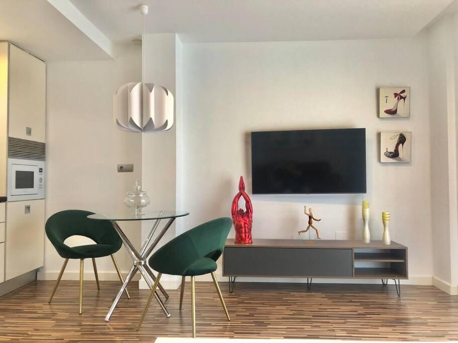 Apartamento Centrico Con Plaza De Garaje Y Piscina Appartement Murcia Buitenkant foto
