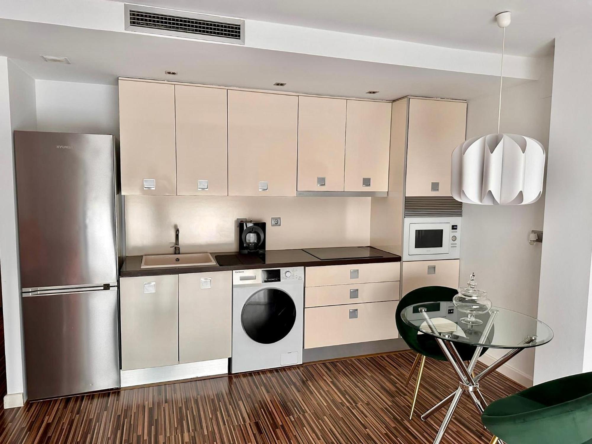Apartamento Centrico Con Plaza De Garaje Y Piscina Appartement Murcia Buitenkant foto